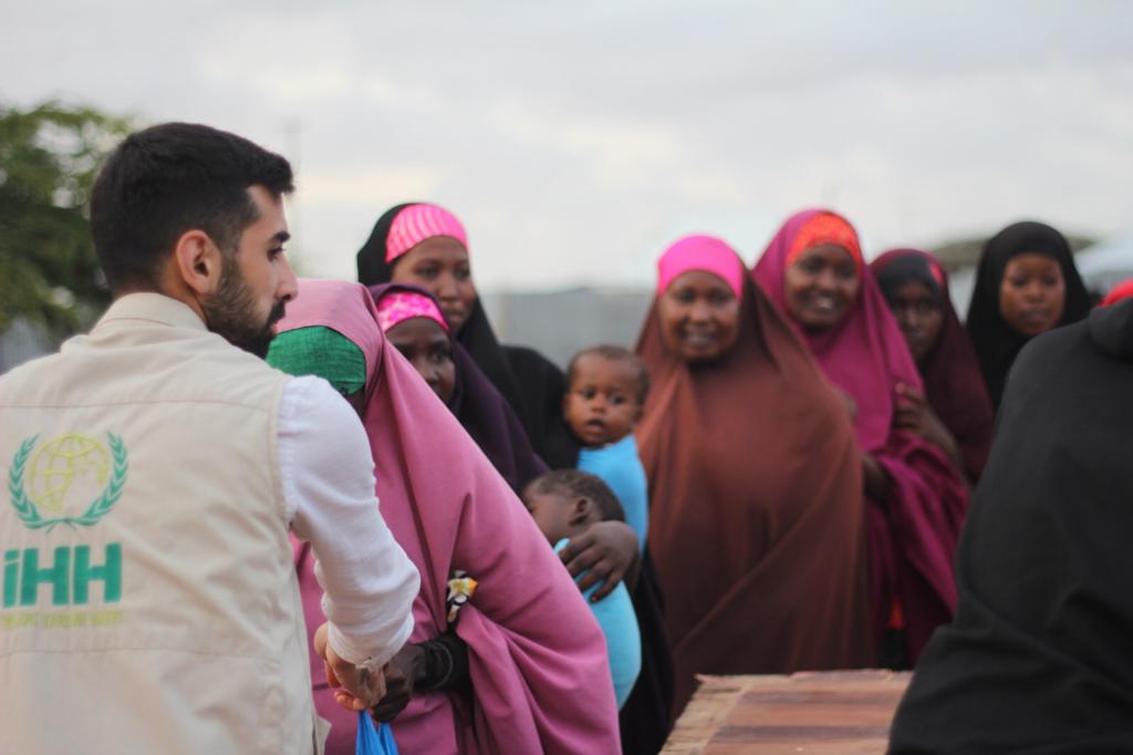Bir poşet kurban bir dünya mutluluk